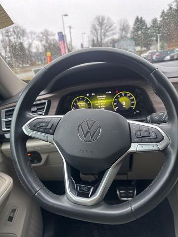 2024 Volkswagen Atlas 2.0T SEL Premium R-Line