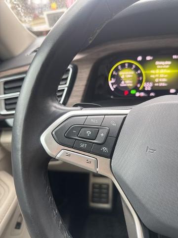 2024 Volkswagen Atlas 2.0T SEL Premium R-Line