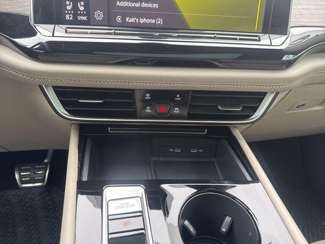 2024 Volkswagen Atlas 2.0T SEL Premium R-Line