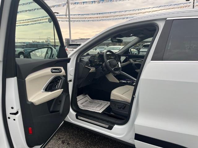 2025 Audi Q5 Premium TFSI quattro S tronic