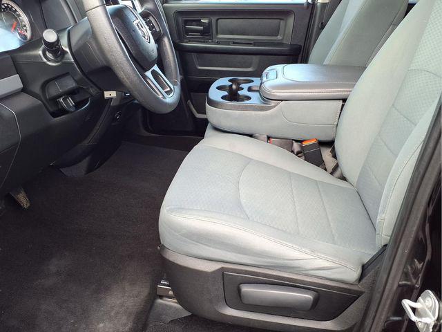 2018 Ram 1500 Express Quad Cab 4x4 6'4" Box