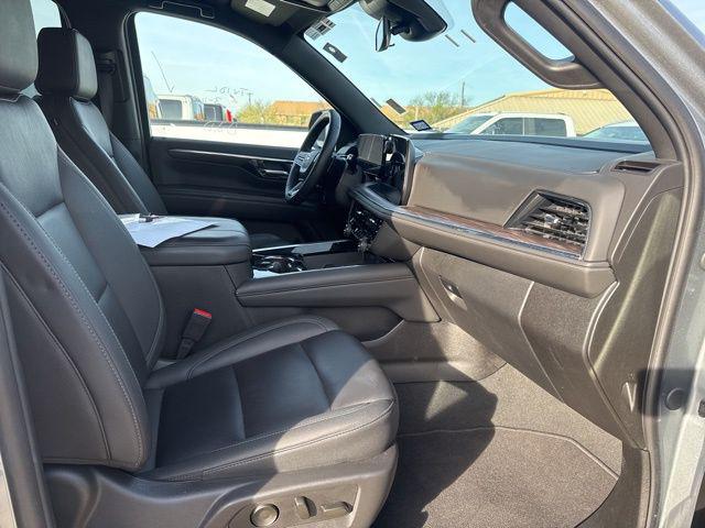 2025 Chevrolet Tahoe 4WD LT