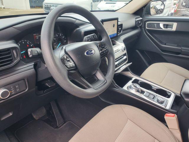 2022 Ford Explorer Base
