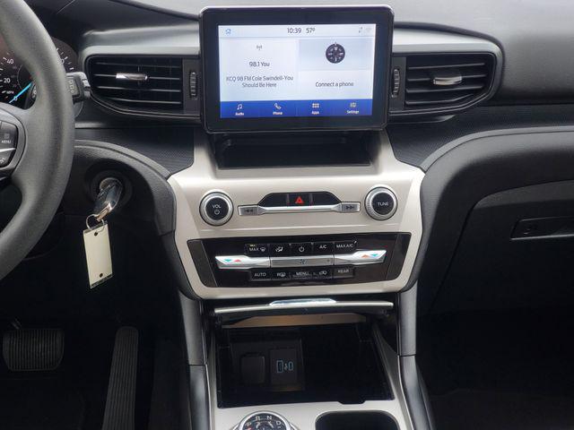 2022 Ford Explorer Base