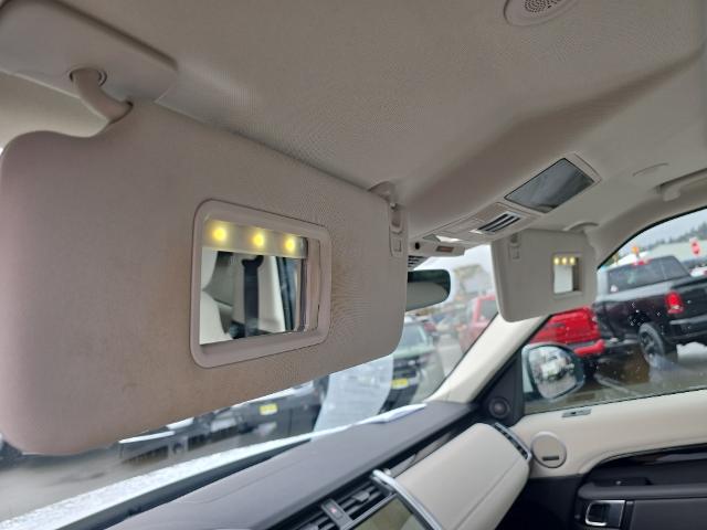 2025 Land Rover Discovery P300 S