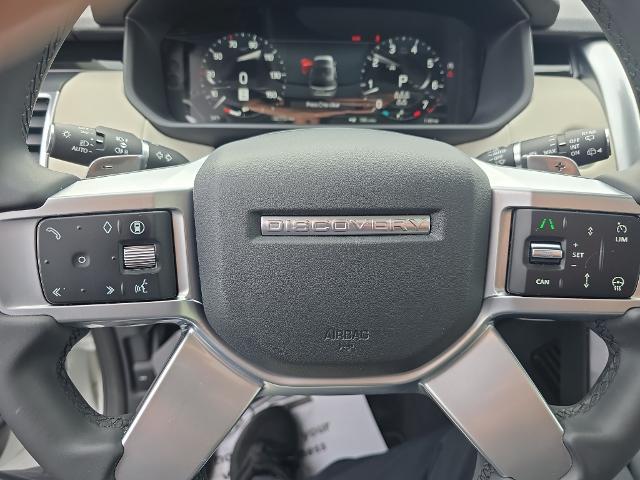 2025 Land Rover Discovery P300 S