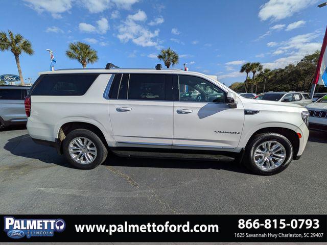 2022 GMC Yukon XL 4WD SLT