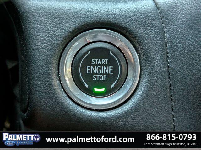 2022 GMC Yukon XL 4WD SLT