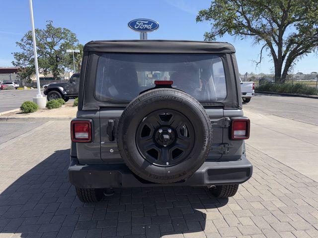 2023 Jeep Wrangler 4-Door Sport 4x4