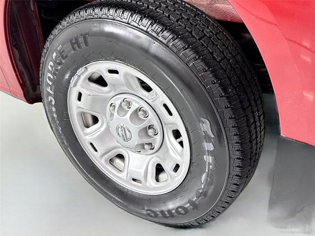 2021 Nissan 2500 SV High Roof V8
