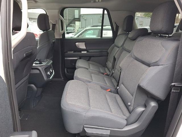 2025 Ford Expedition Active MAX