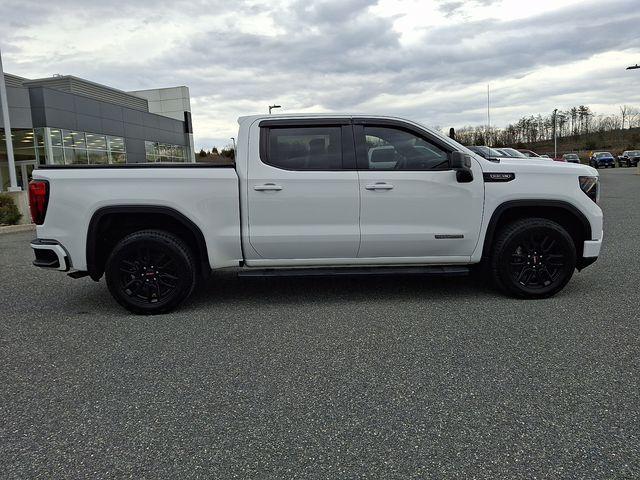 2022 GMC Sierra 1500 4WD Crew Cab Short Box Elevation