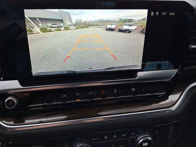 2022 GMC Sierra 1500 4WD Crew Cab Short Box Elevation