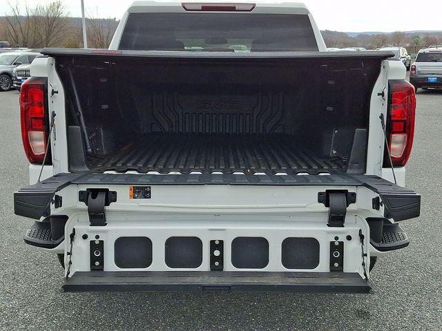 2022 GMC Sierra 1500 4WD Crew Cab Short Box Elevation