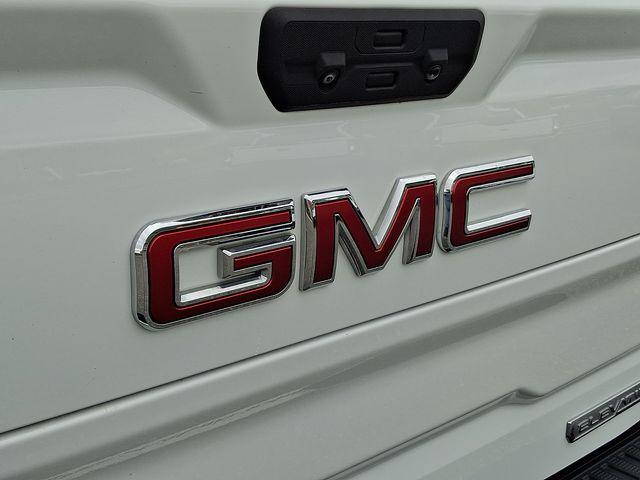 2022 GMC Sierra 1500 4WD Crew Cab Short Box Elevation