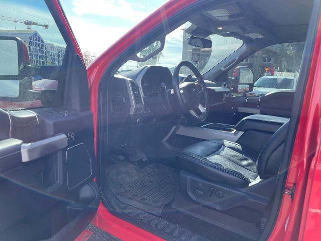 2020 Ford F-350 LARIAT