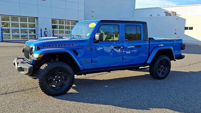 2022 Jeep Gladiator Sport