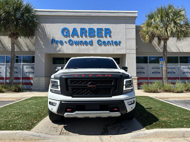 2022 Nissan Titan Crew Cab PRO-4X 4x4