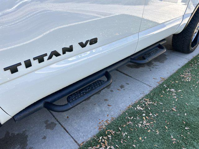 2022 Nissan Titan Crew Cab PRO-4X 4x4