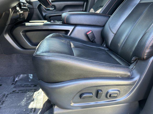 2022 Nissan Titan Crew Cab PRO-4X 4x4