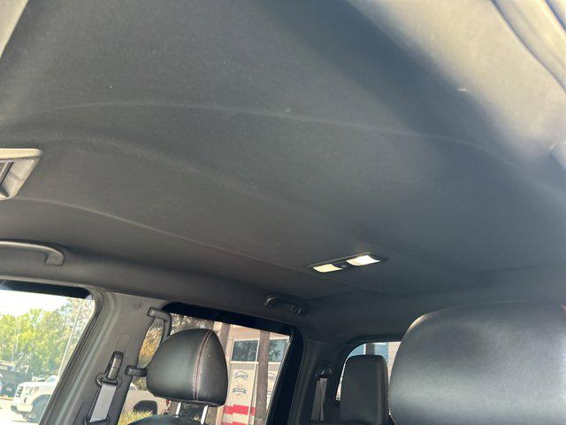 2022 Nissan Titan Crew Cab PRO-4X 4x4