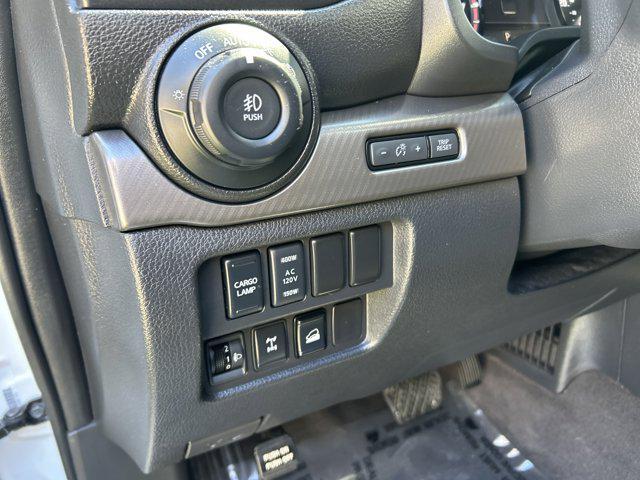 2022 Nissan Titan Crew Cab PRO-4X 4x4