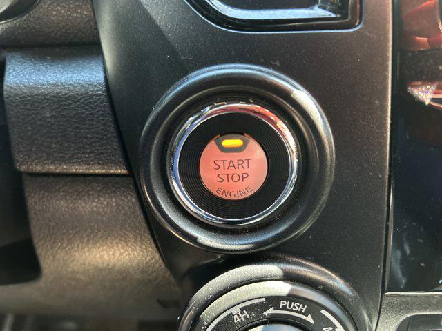 2022 Nissan Titan Crew Cab PRO-4X 4x4