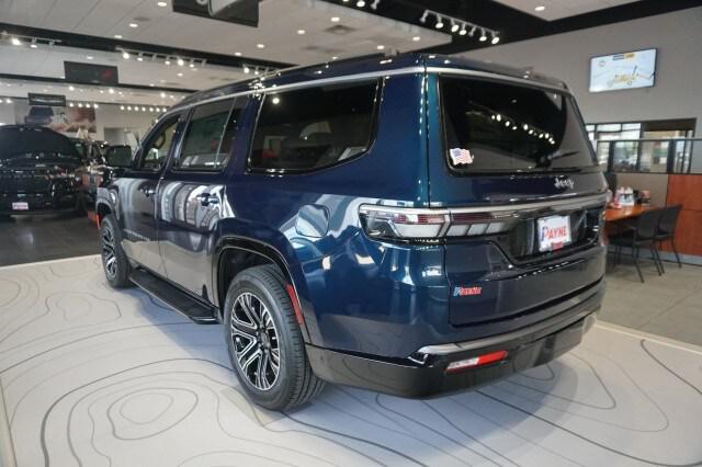 2026 Jeep Grand Wagoneer 4x2