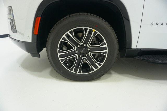 2026 Jeep Grand Wagoneer 4x2