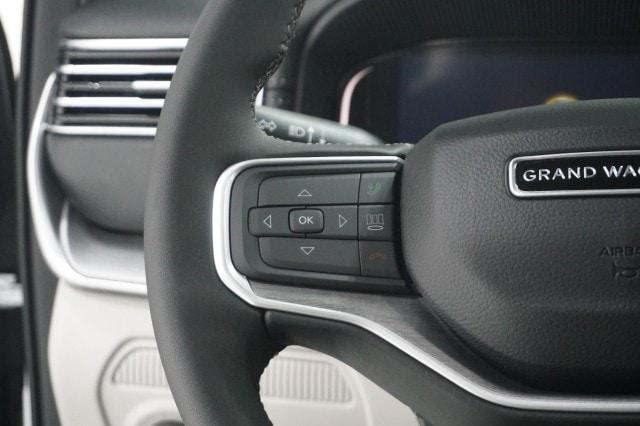 2026 Jeep Grand Wagoneer 4x2