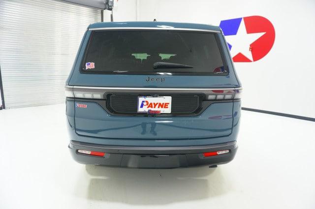 2026 Jeep Grand Wagoneer 4x2