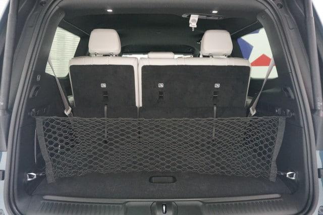 2026 Jeep Grand Wagoneer 4x2