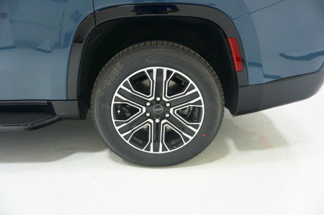 2026 Jeep Grand Wagoneer 4x2
