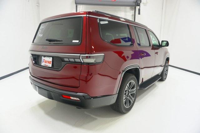 2026 Jeep Grand Wagoneer 4x2