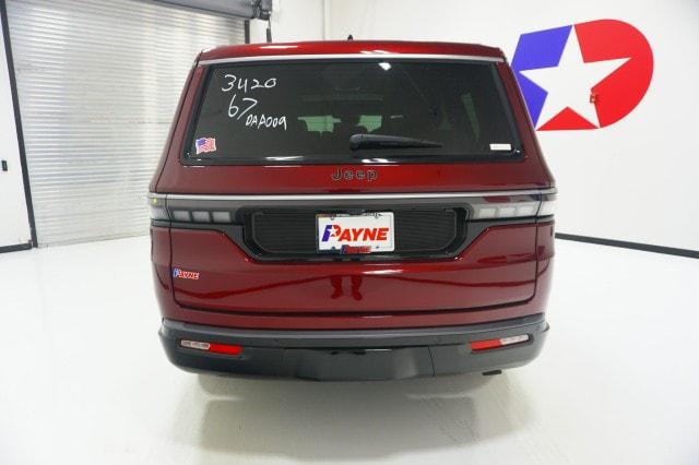 2026 Jeep Grand Wagoneer 4x2