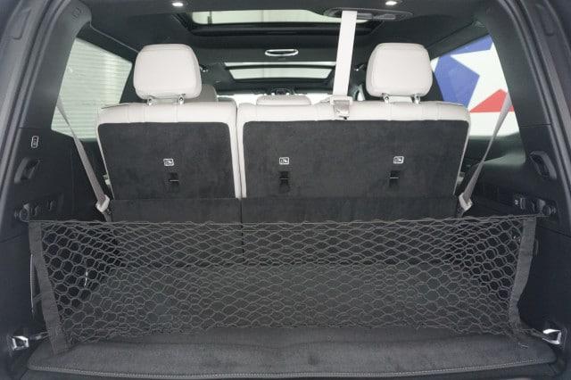 2026 Jeep Grand Wagoneer 4x2
