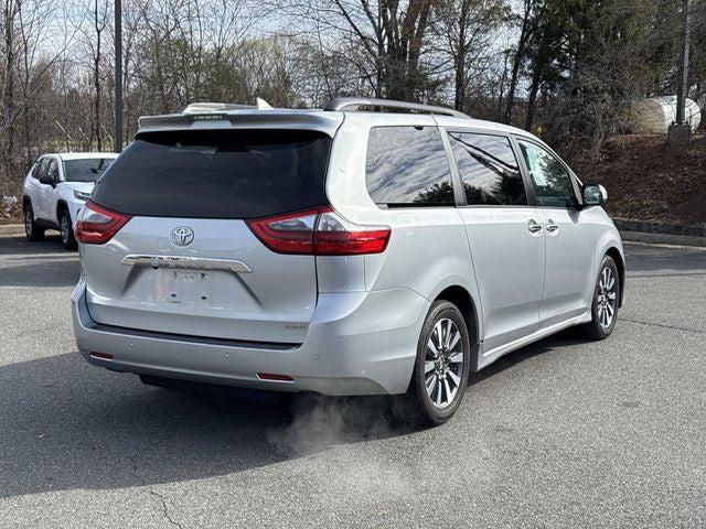 2020 Toyota Sienna Limited Premium