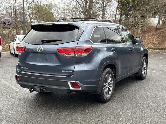 2017 Toyota Highlander XLE 2017 Toyota Highlander XLE