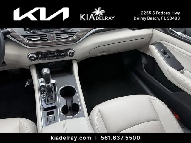 2019 Nissan Altima 2.5 Platinum