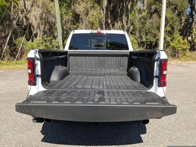 2026 Ram 1500 Tradesman Crew Cab 4x2 64 Box