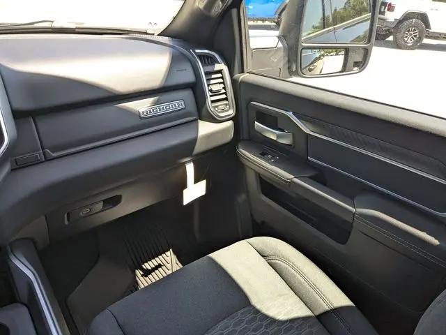 2026 Ram 2500 Big Horn Crew Cab 4x4 6'4" Box