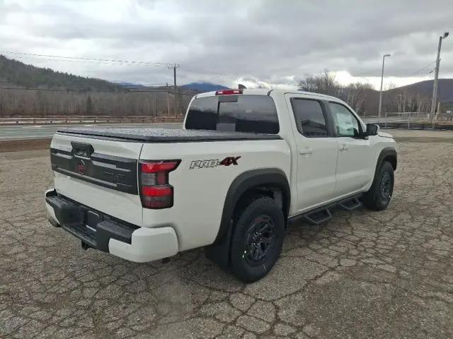 2026 Nissan Frontier Crew Cab PRO-4X 4x4