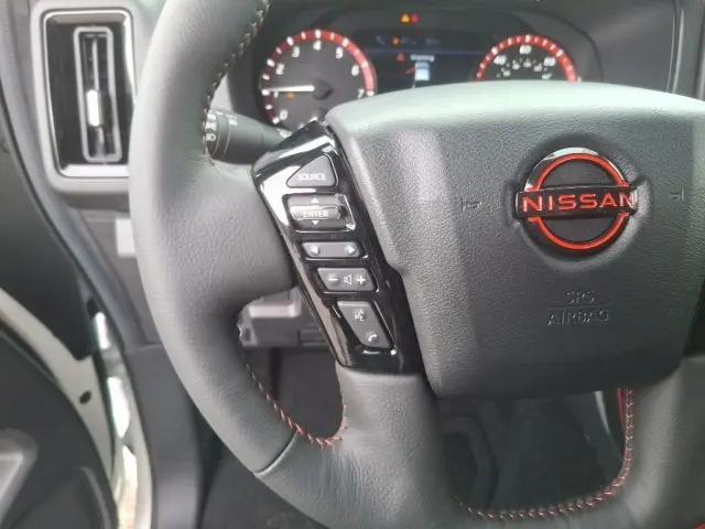 2026 Nissan Frontier Crew Cab PRO-4X 4x4