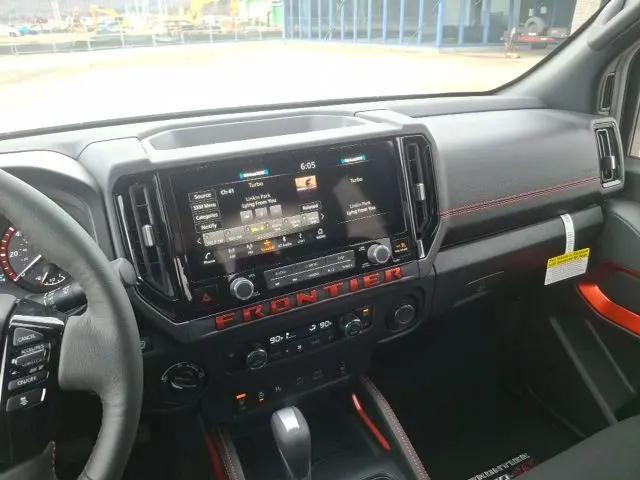 2026 Nissan Frontier Crew Cab PRO-4X 4x4