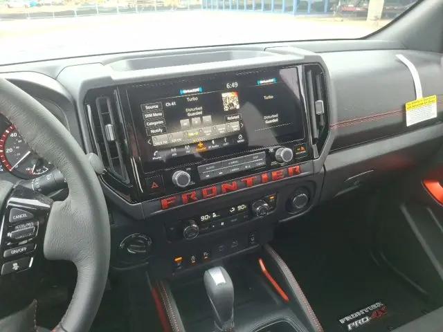 2026 Nissan Frontier Crew Cab PRO-4X 4x4
