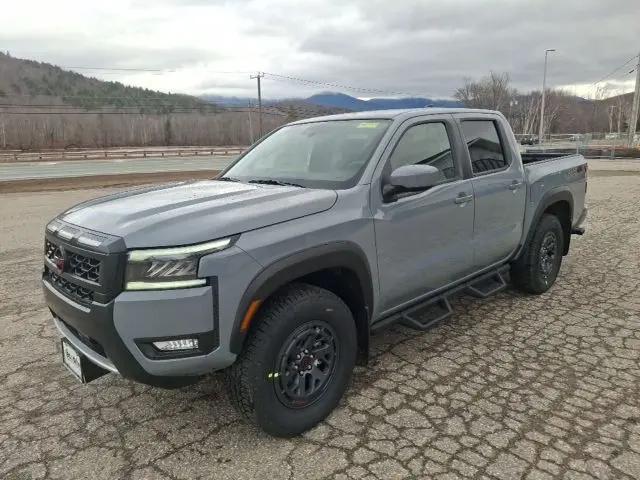 2026 Nissan Frontier Crew Cab PRO-4X 4x4
