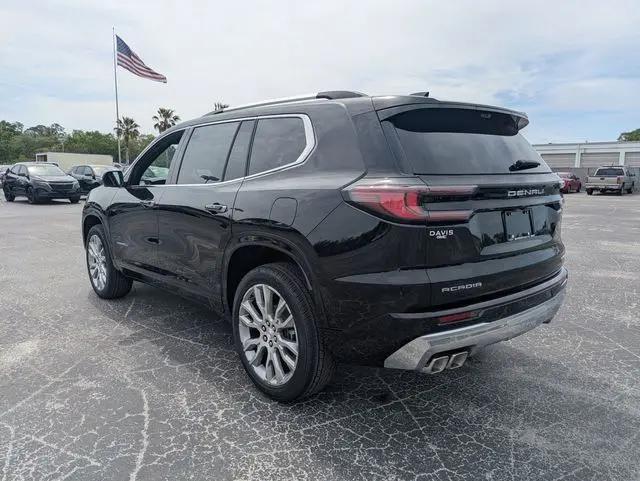 2026 GMC Acadia Denali FWD