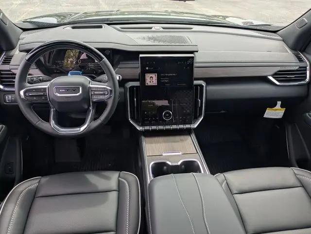 2026 GMC Acadia Denali FWD