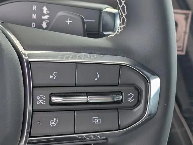 2026 GMC Acadia Denali FWD