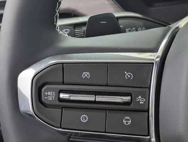 2026 GMC Acadia Denali FWD
